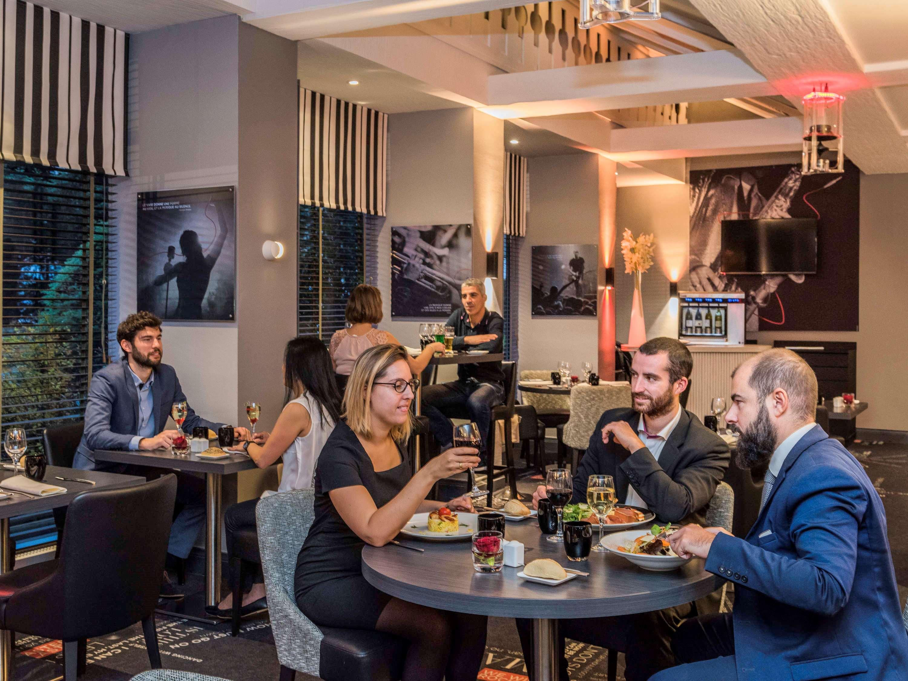 Mercure Paris Velizy Kültér fotó